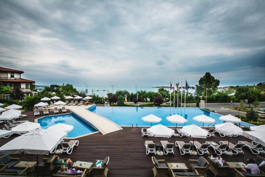 Private Holiday Flat By Seaside - Santa Marina- Sozopol Bagian luar foto